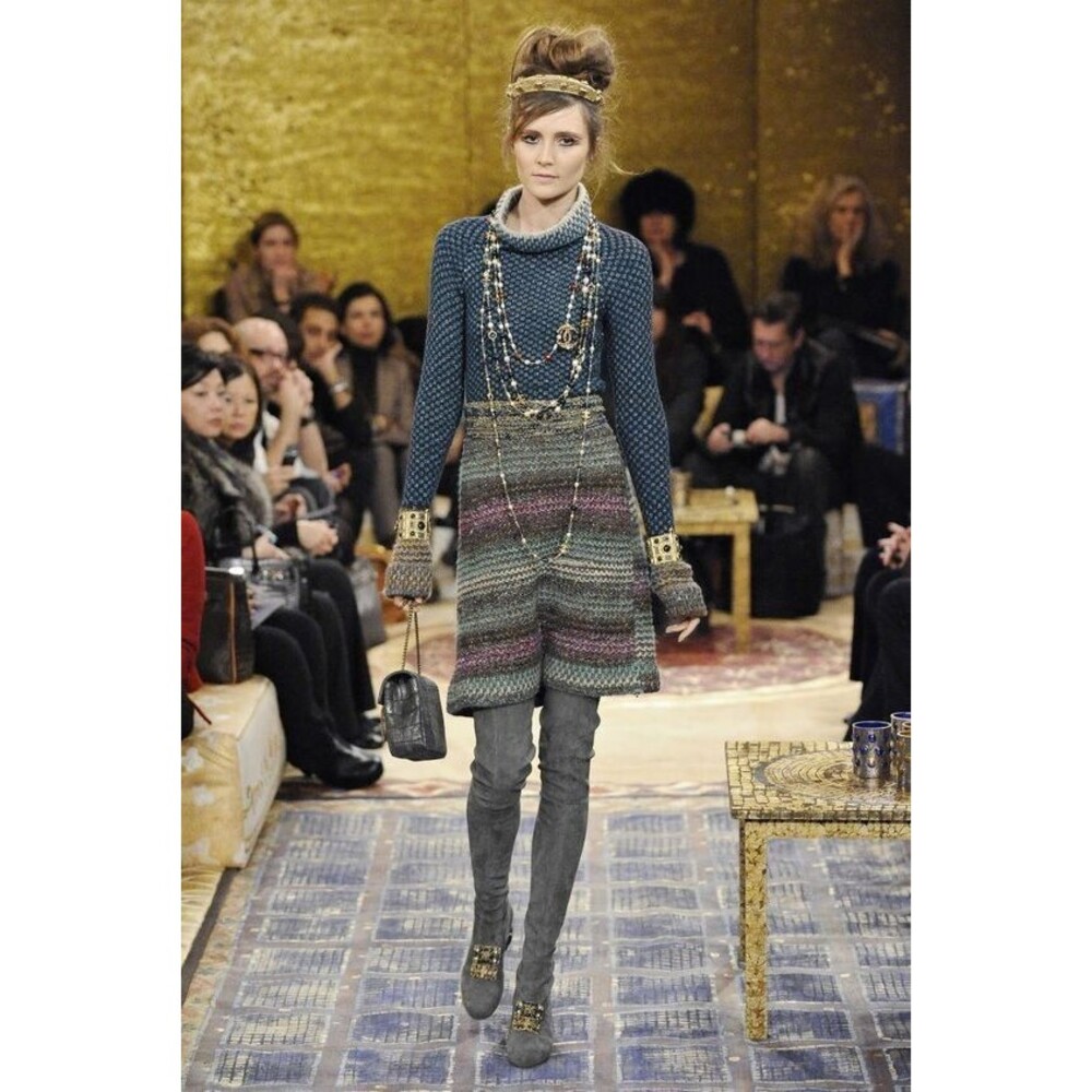 CHANEL 11A Pre-Fall 2011 Paris-Byzantine Knit Sweater Dress, FR 36, US 4